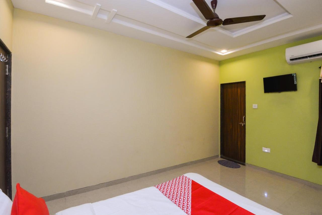 Sukrangu Palace Hotel Shirdi Eksteriør billede