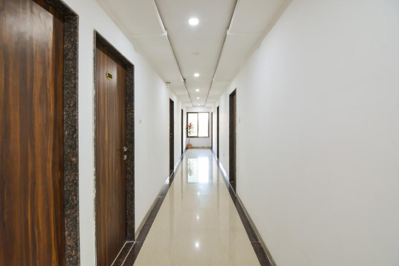 Sukrangu Palace Hotel Shirdi Eksteriør billede