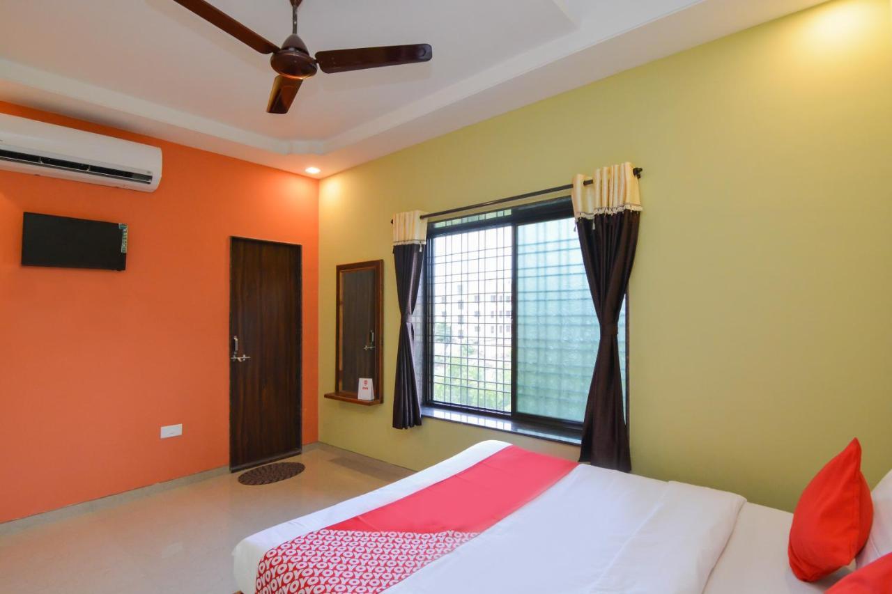 Sukrangu Palace Hotel Shirdi Eksteriør billede