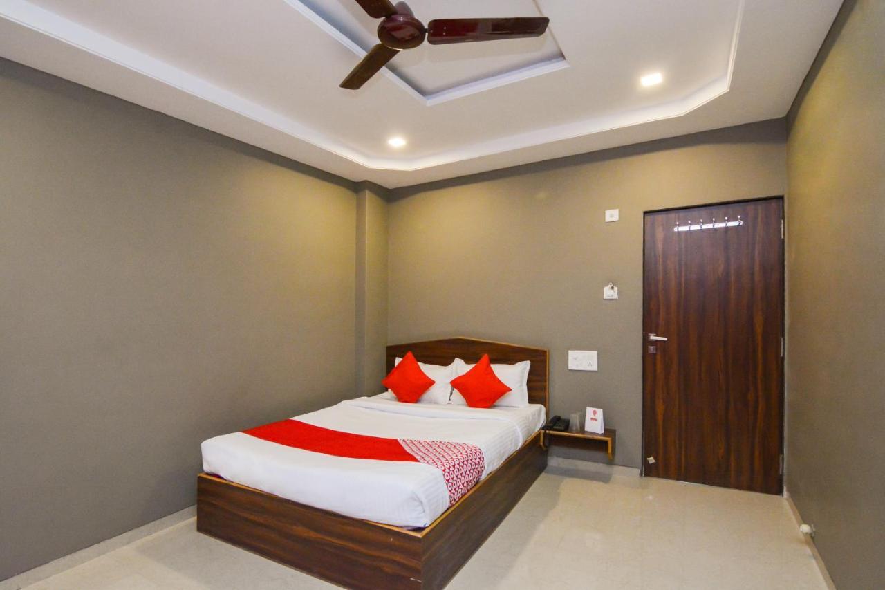 Sukrangu Palace Hotel Shirdi Eksteriør billede